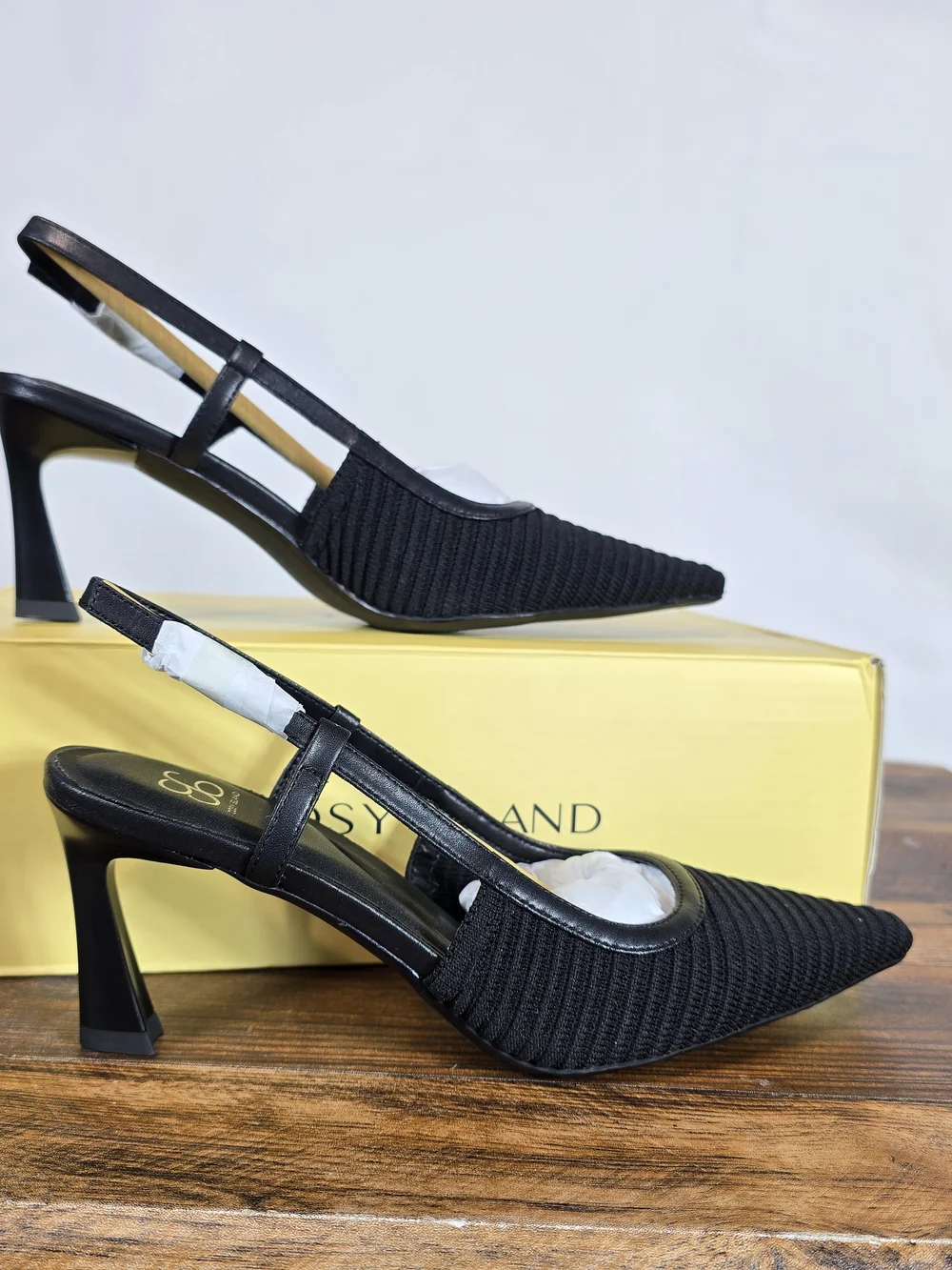 Cosy Island Black Pointed Slingback Heels Size 6.5